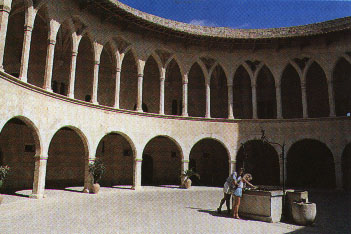 Patrimonio Histórico de Mallorca y residencia de Reyes de antaño