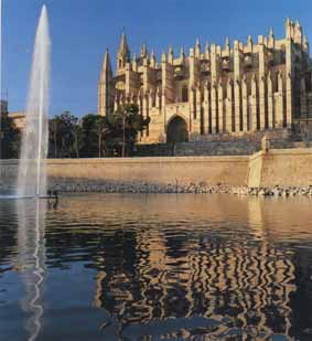 Nice view from Cathedral and Parc de la Mar