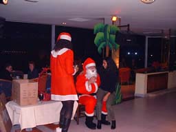 Celebra la Nochebuena en el Hotel Horizonte. Papa Noel también pasa por aquí